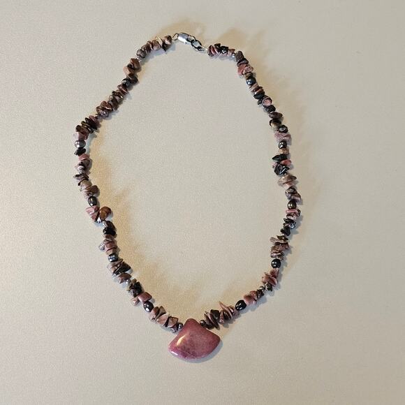 Rhodochrosite Pendant Necklace with Rhodonite Beaded Natural Stone - Picture 4 of 9